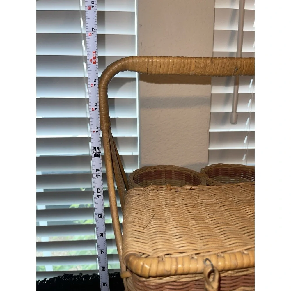 Vintage MCM Wicker Woven Picnic Basket 2 Wine Bottle‎ Holder Handle & Lid W/Red
